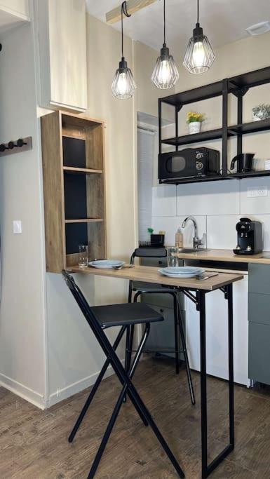 Appartement Entre Port Et Mer Dieppe Bagian luar foto